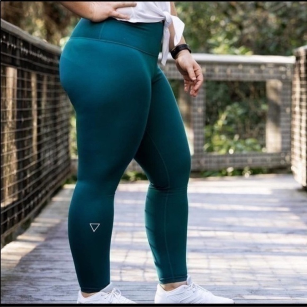 Dae Activewear Power Move Leggings